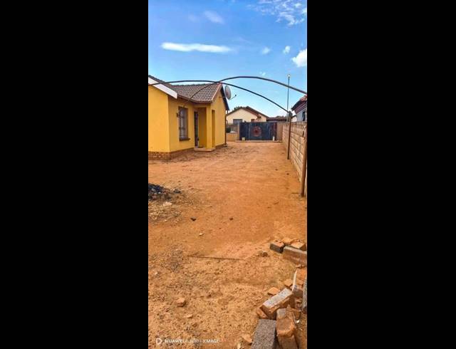 2 BEDROOM PROPERTY TO RENT IN SOSHANGUVE VV